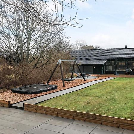 8 Person Holiday Home In Bindslev Bagian luar foto