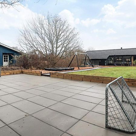 8 Person Holiday Home In Bindslev Bagian luar foto